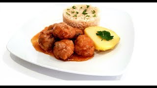 Albóndigas en Salsa [upl. by Enelcaj46]