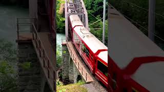 Swissalps🇨🇭RhB Capricorn 3117 crossing the Rhein Viaduct  Tavanasa  Graubünden  Switzerland [upl. by Nad]