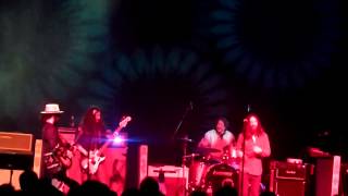 The Black CrowesWiser Time Live The Forum Kentish Town London 30032013 [upl. by Nevi840]