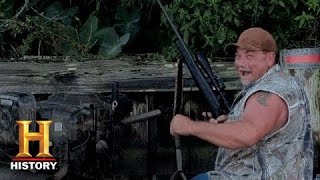 Swamp People Liz and Justins Bounty Gator S6 E11  History [upl. by Ilrahs386]