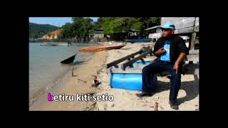 Dong tinangisan karaoke  Amang Apang  Lagu bajau [upl. by Eberto851]