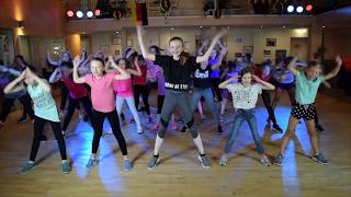 MAMA LAUDAAA  Kids Dance  TanzChoreo  Volker Rosin amp Specktakel [upl. by Kamin877]