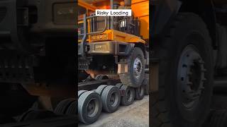 Best truck loader with best driving skills atrangicarkur ytshorts shorts truckdriver trucklife [upl. by Fae233]