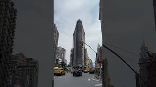 The Flatiron Building NYC 🇺🇸 flatiron building nycvlog usa shorts 5thave [upl. by Novrej]