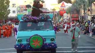 Macys Christmas Parade Universal Studios OrlandoDec 2012 [upl. by Hux]