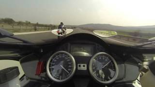 ZZR1400 ZX14R vs HAYABUSA 300kmh ninjasiyahgiyer [upl. by Queenie]