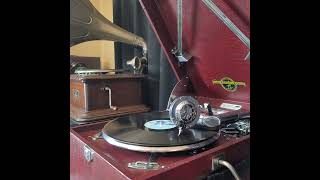 白根 一男・荒川 文子 ♪流れの二ツ星♪ 1954年 78rpm record Columbia Model No G ｰ 241 phonograph [upl. by Immot]