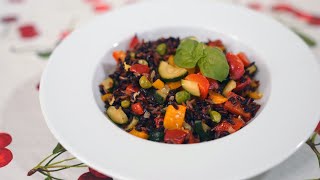 MONDO CONVENIENZA  Le RICETTE Riso nero e rosso con verdure e zenzero [upl. by Ellienad]