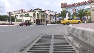 Sumideros de agua en el casco urbano se construyen con normas técnicas [upl. by Enoyrt]