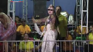 Sintren Dangdut PUTRI SELANGIT  22 Mei 2016 [upl. by Elpmet]