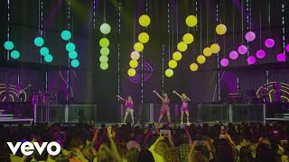 Timbiriche  Corro Vuelo Me Acelero En Vivo [upl. by Eenttirb]