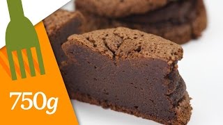 Recette du Gâteau magique au chocolat  750g [upl. by Sheena186]