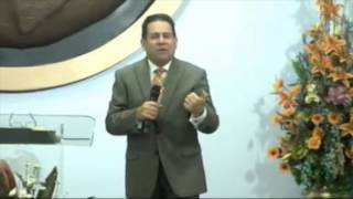 quotPacientemente Esperé a Jehováquot Pastor Rubén Darío Gomez 6 de Oct 2014 [upl. by Daberath703]