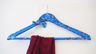 Kleiderbügel DIY  Kleiderbügel ganz einfach verschönern  Upcycling Clothes Hanger Tutorial [upl. by Allisurd667]