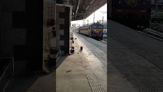 🔊👑100kmpDeccanQueen Express Skipping Thane [upl. by Maurilia]