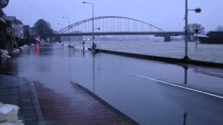 IJssel Deventer  Hoog water  2011 [upl. by Atnuahsal]