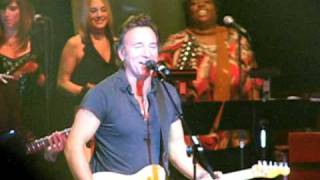 BRUCE SPRINGSTEEN Santa Claus is Coming To Town COUNT BASIE THEATRE Red Bank NJ Dec 22 2008 [upl. by Euqinomod168]