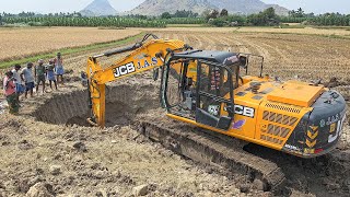 JCB JS205 Excavator Dig New Circular Well at Many Farmer’s together Own Expense [upl. by Dennie444]