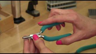 Wubbers Looping Pliers Demonstration [upl. by Drusie]