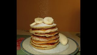 Pancake alla banana 4 ingredientisenza lievito uova zucchero [upl. by Anivlis]