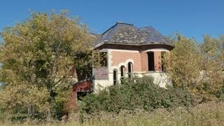 Ruined Finery R F Lyons Mansion Carberry MB [upl. by Jewell657]