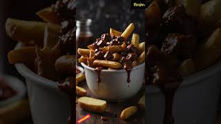 🍟🥩🌿🇨🇦 How to Cook Canadian Poutine with Beef Gravy 🍽️ Canadian Poutine with Beef Gravy Recipe 🛢️ [upl. by Iidnarb584]