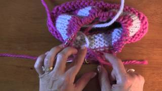 Jogless Color Change in circular knitting [upl. by Toni]