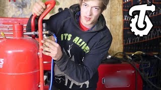 DIY Sandblaster  building Homemade [upl. by Ahsurej]