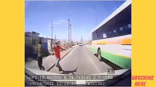 Driver Outclassed Hijackers in Cape Town SOUTH AFRICA April 2021 [upl. by Tempest]