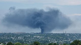 Explosion Rocks the Occupied city of Luhansk causing a fire at a Russian machinebuilding plant [upl. by Johppah]