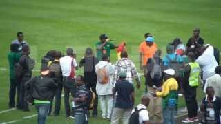 Stanley Enow quotHein Pèrequot at Yaoundé stadium live [upl. by Onurb482]