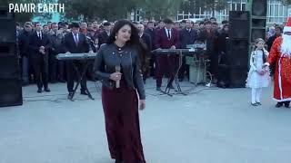 Gardish e chashm e siyah e to khusham e ayad  farsi original full song  singer kamila [upl. by Eonak]