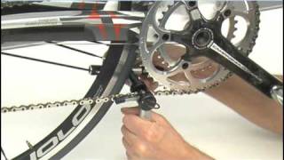 CAMPAGNOLO 11 SPPED CHAIN INSTALLATION [upl. by Ayotan]