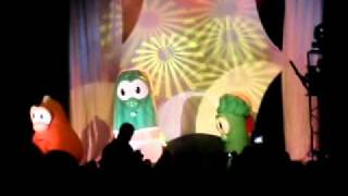 November 12 VeggieTales LIVE quotThe Hairbrush Songquot [upl. by Emmerie]