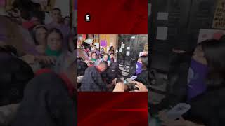 Golpean a hombre en marcha feminista en Guanajuato [upl. by Marni]