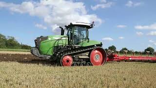 Fendt 943 ploughing [upl. by Nadroj]