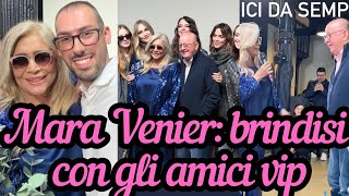 MARA VENIER brindisi con Massimo Boldi e collaboratori nel backstage [upl. by Yblok]