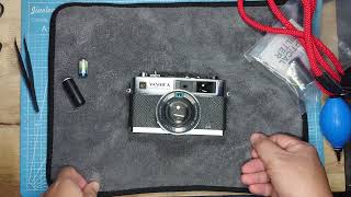 Yashica Electro 35 GL [upl. by Nhguav768]