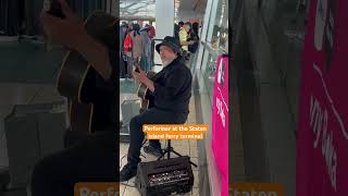 Performer at the Staten Island ferry terminal [upl. by Toblat149]