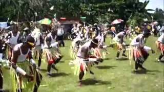 Daru Island Dancers  Madang Cultural Day Festival [upl. by Yeung8]