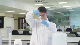 Making an Agarose Gel  University of Leicester [upl. by Arinaj596]