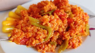 Bulgur pilavı nasıl yapılır 😋 Sebzeli domatesli biberli bulgur pilavı tarifi 👌Nefis yemek tarifleri [upl. by Enomyar50]