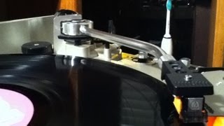 How to Set Tonearm Tracking Weight [upl. by Ecnesse]