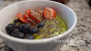 THIS SMOOTHIE BOWL KEPT ME ENERGIZED ALL SUMMER  avocado banana protein smoothie bowl [upl. by Euqinad]