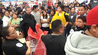 Gallup walmart blackfriday brawl [upl. by Tudor]