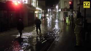 Looe Flood Storm Surge and High Tide  4th Feb 2014 Evening [upl. by Ajidahk898]