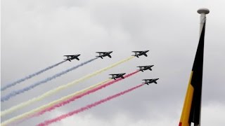 Belgische nationale feestdag  Militair Defilé van 21072016 [upl. by Aloap887]