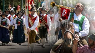 🎺 Festumzug  200 Jahre Musikkapelle Toblach Südtirol [upl. by Akiraa917]