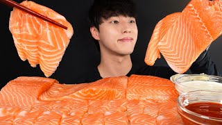 통연어 한입 먹방 연어 먹방 12kg🐟 SALMON SASHIMI MUKBANG ASMR EATING SOUNDS サーモン [upl. by Teahan]