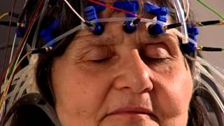 EEG  Elektroenzephalographische Untersuchung im nerv zentrum für neurologie Zürich [upl. by Doreg]